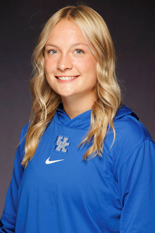 Chelsea Wetzel Chelsea Wetzel